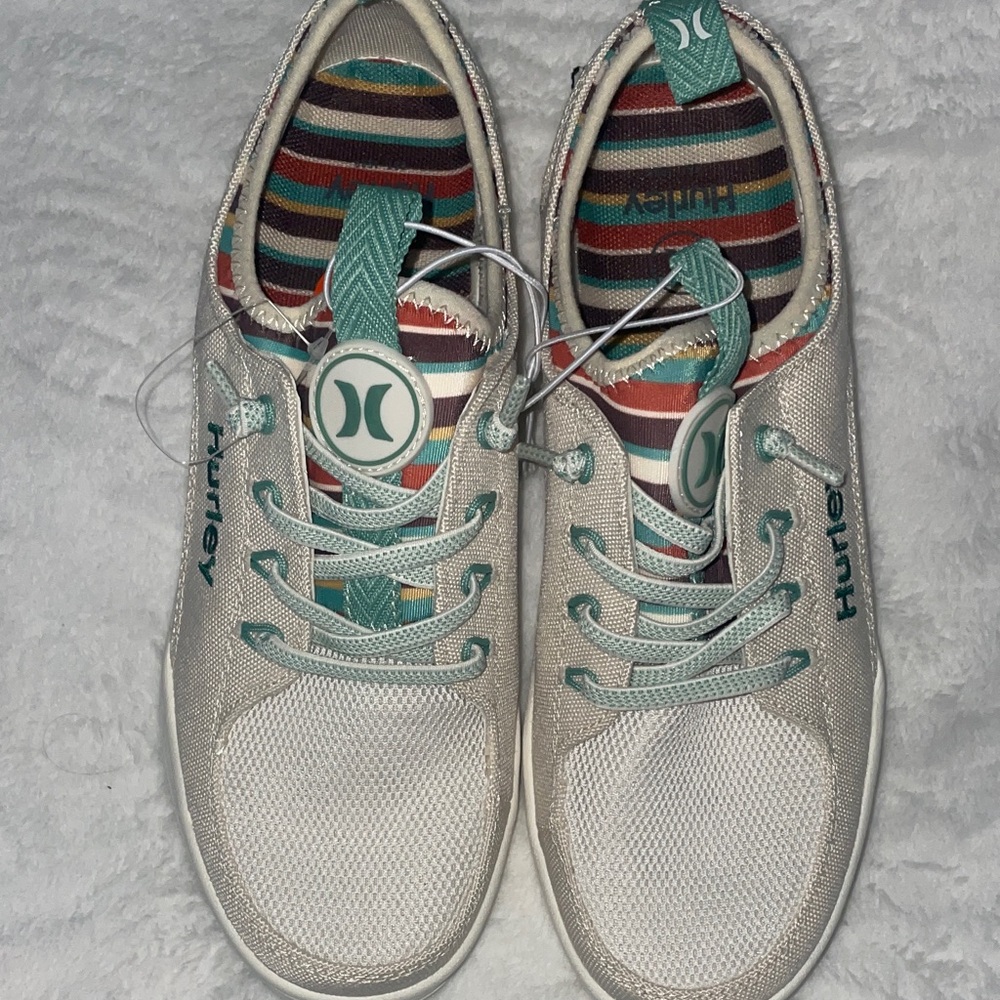 Hurley White Sneakers with Teal Accents and Striped Lining